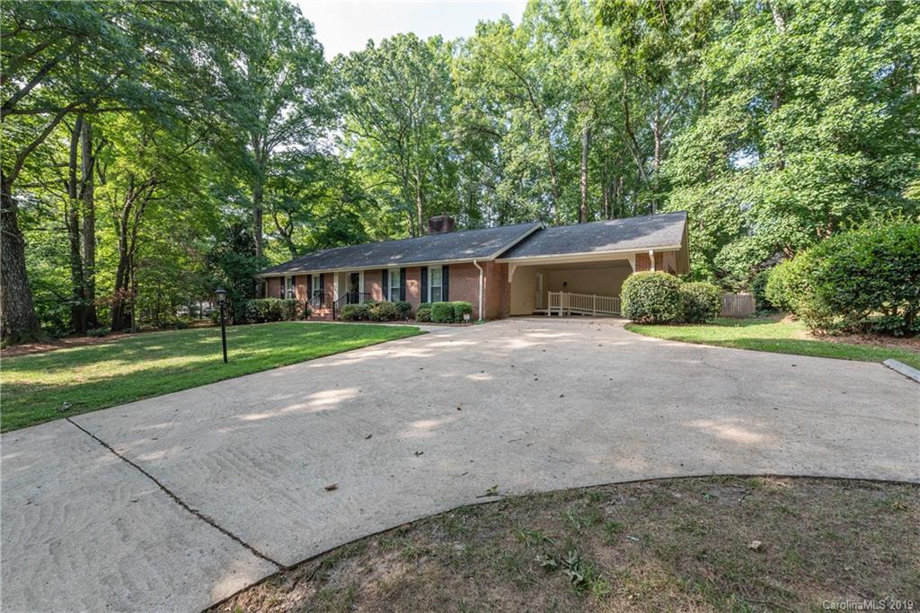 522 Briarwood Road Lancaster, SC 29720 - Photo 2 of 29 Gallery Image 2
