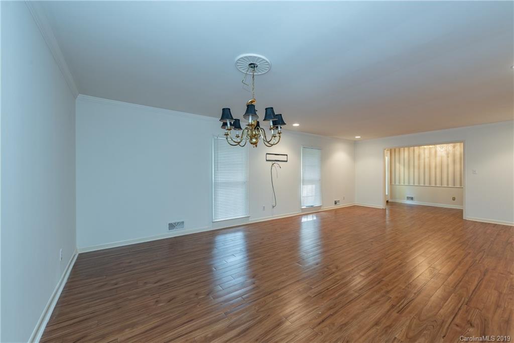 522 Briarwood Road Lancaster, SC 29720 - Photo 5 of 29 Gallery Image 5