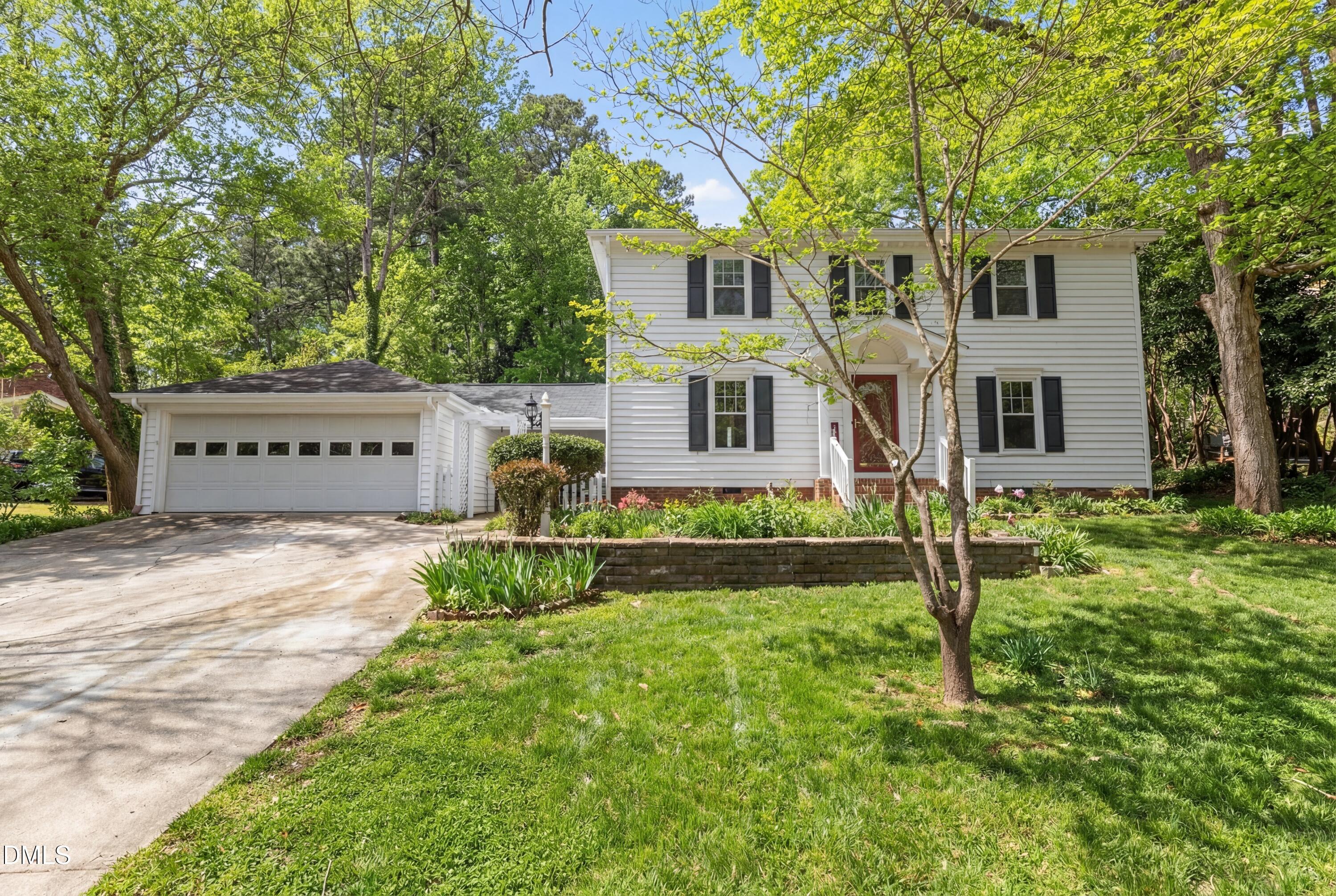 6221 Rushingbrook Drive Raleigh, NC 27612 - Photo 3 of 45 Spring Time