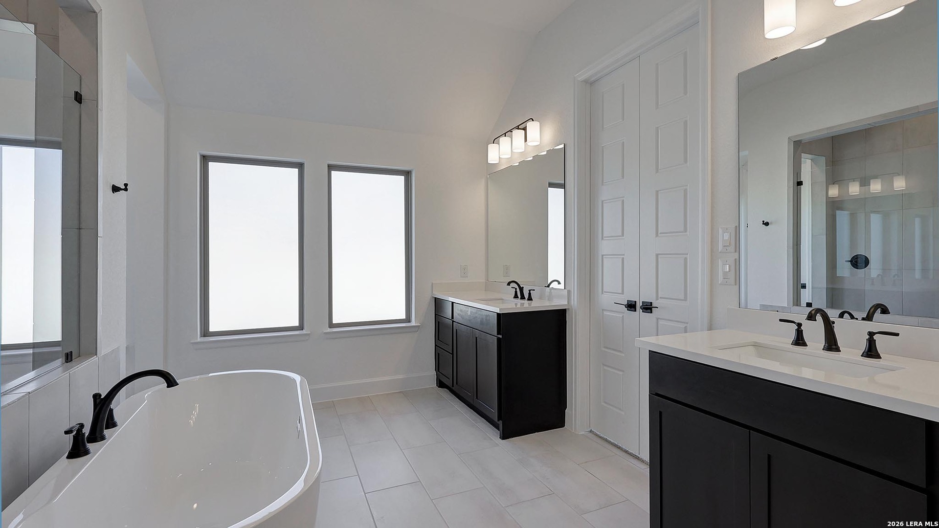 217 Hidalgo Boerne, TX 78006 - Photo 15 of 29