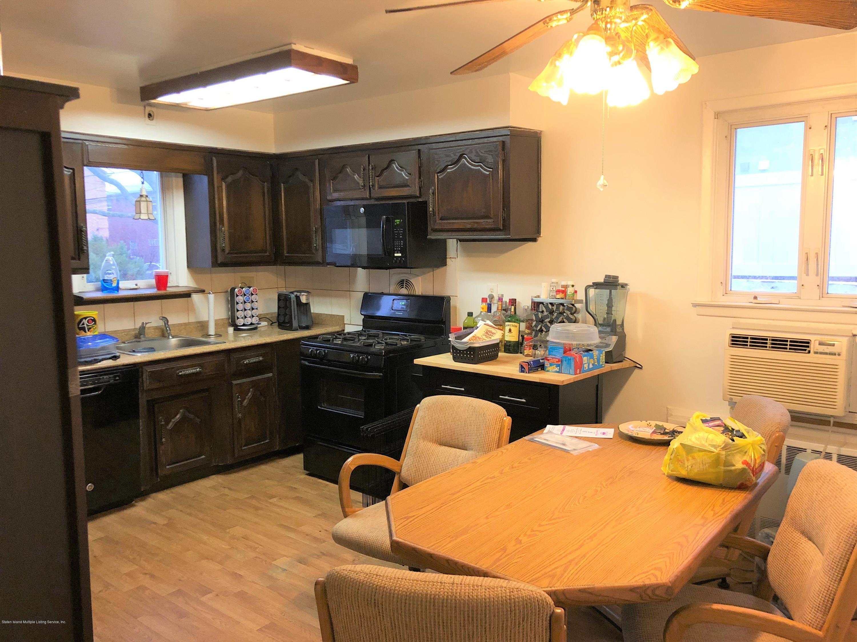 79 Cayuga Avenue Staten Island, NY 10301 - Photo 11 of 28 IMG_7526