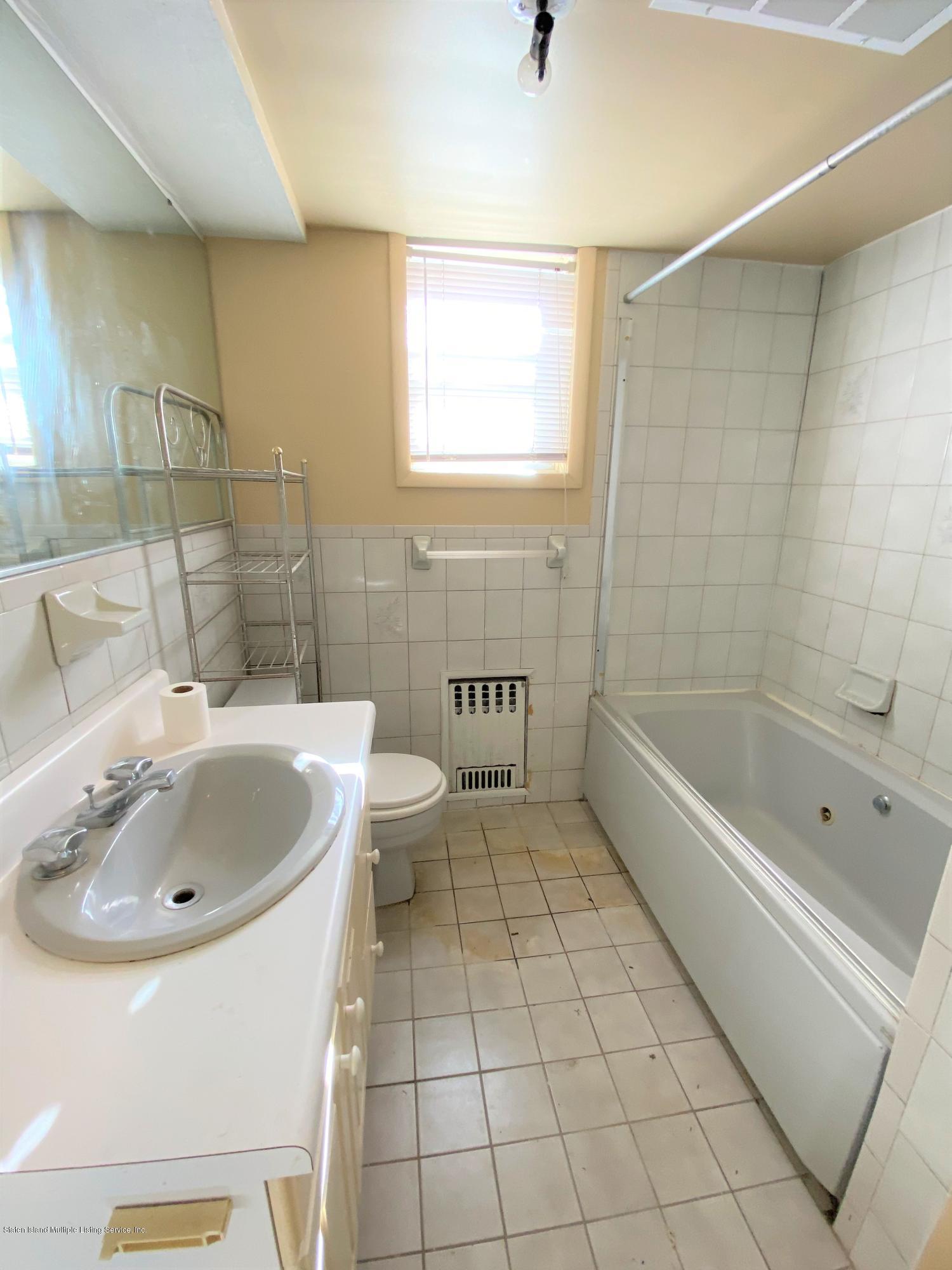 79 Cayuga Avenue Staten Island, NY 10301 - Photo 15 of 28 IMG_0518