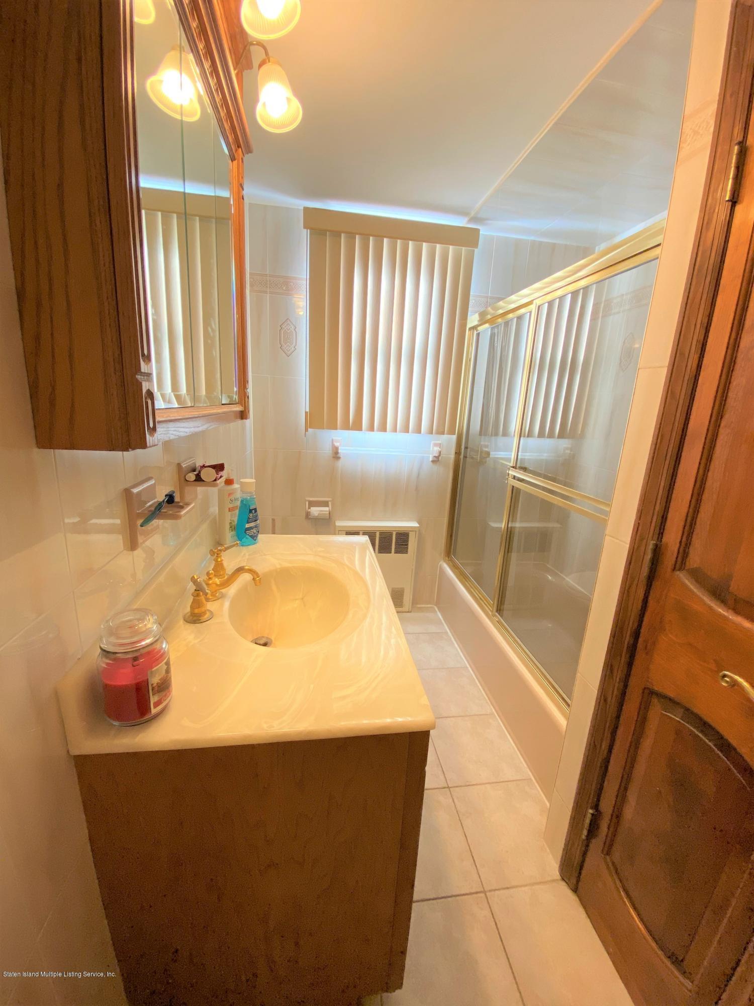 79 Cayuga Avenue Staten Island, NY 10301 - Photo 6 of 28 IMG_0509