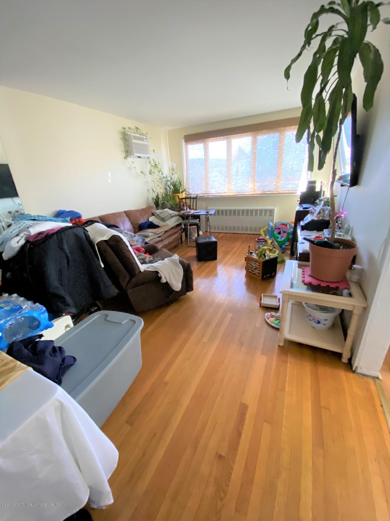 79 Cayuga Avenue Staten Island, NY 10301 - Photo 9 of 28 IMG_0525