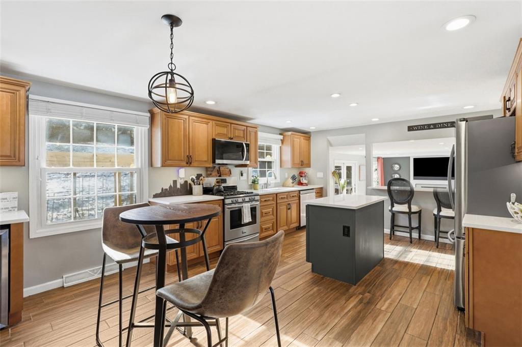 2345 Harrow Road Pittsburgh, PA 15241 - Photo 3 of 42