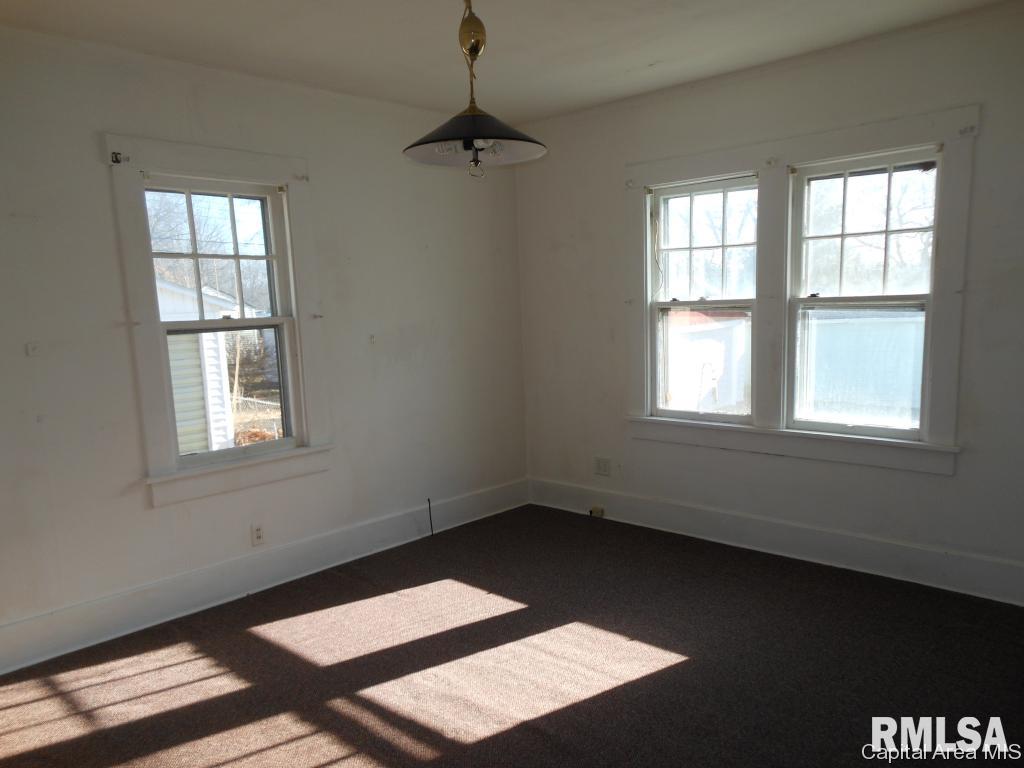 1050 North Summit Avenue Decatur, IL 62522 - Photo 11 of 23