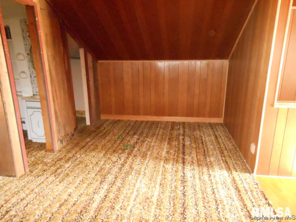 1050 North Summit Avenue Decatur, IL 62522 - Photo 15 of 23
