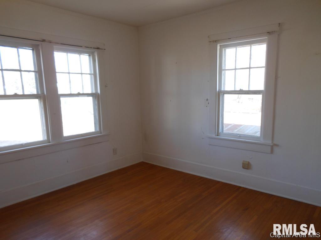 1050 North Summit Avenue Decatur, IL 62522 - Photo 9 of 23