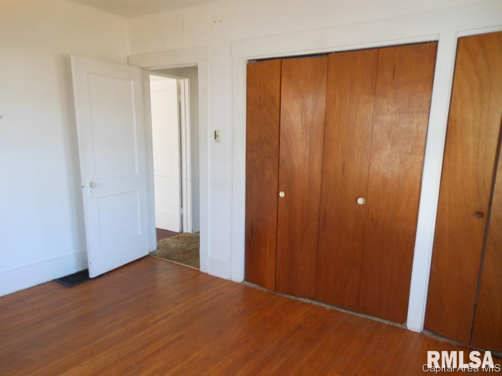 1050 North Summit Avenue Decatur, IL 62522 - Photo 10 of 23