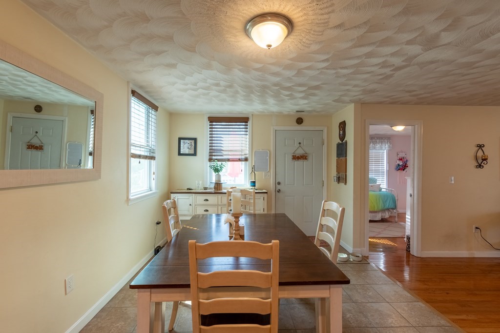 97 Bay State Road Methuen, MA 01844 - Photo 10 of 26 a living room with furniture