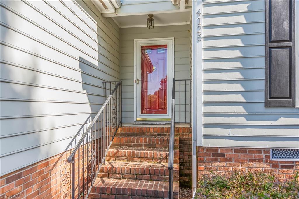 4126 Carroll Ridge Court High Point, NC 27265 - Photo 4 of 24