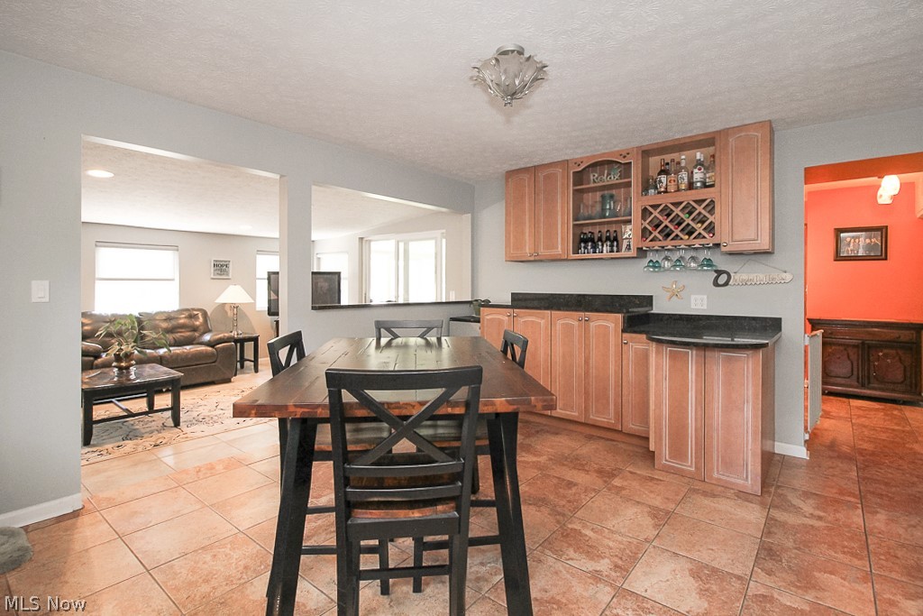 7084 Adkins Road Mentor, OH 44060 - Photo 11 of 32 Gallery Image 11