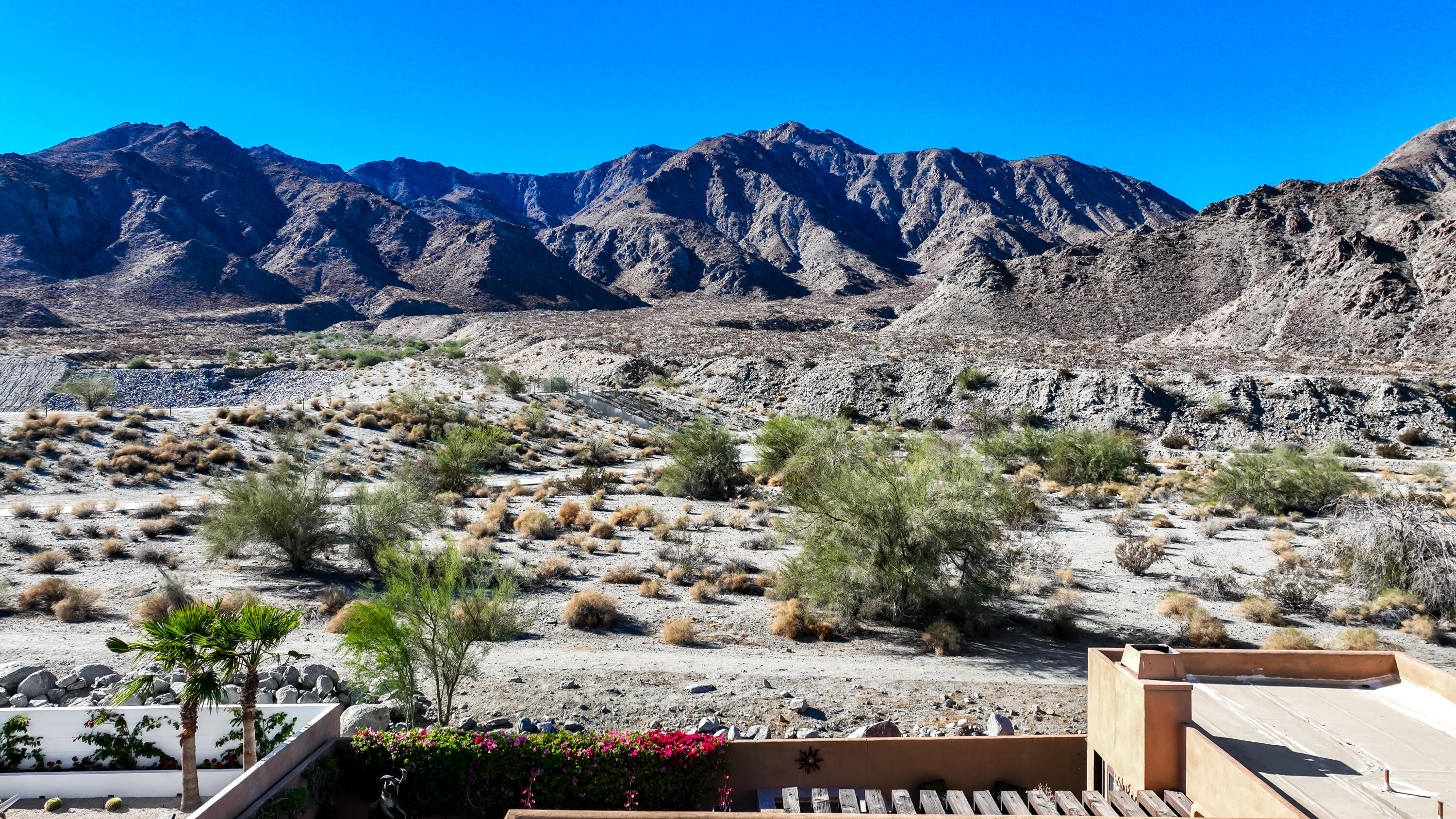 54855 Avenida Madero La Quinta, CA 92253 - Photo 43 of 48 a view of a outdoor area with green space