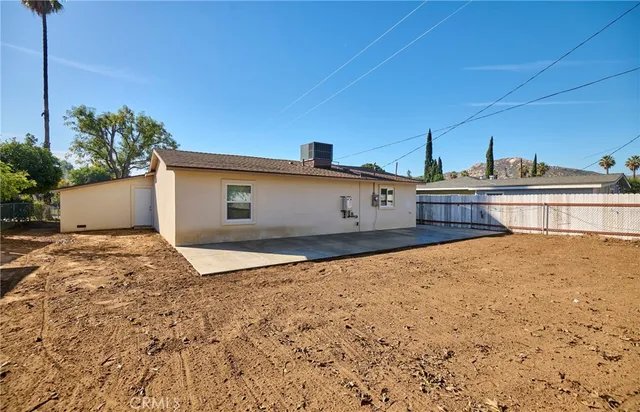 $585,000 | 6001 De La Vista, Jurupa Valley, CA 92509