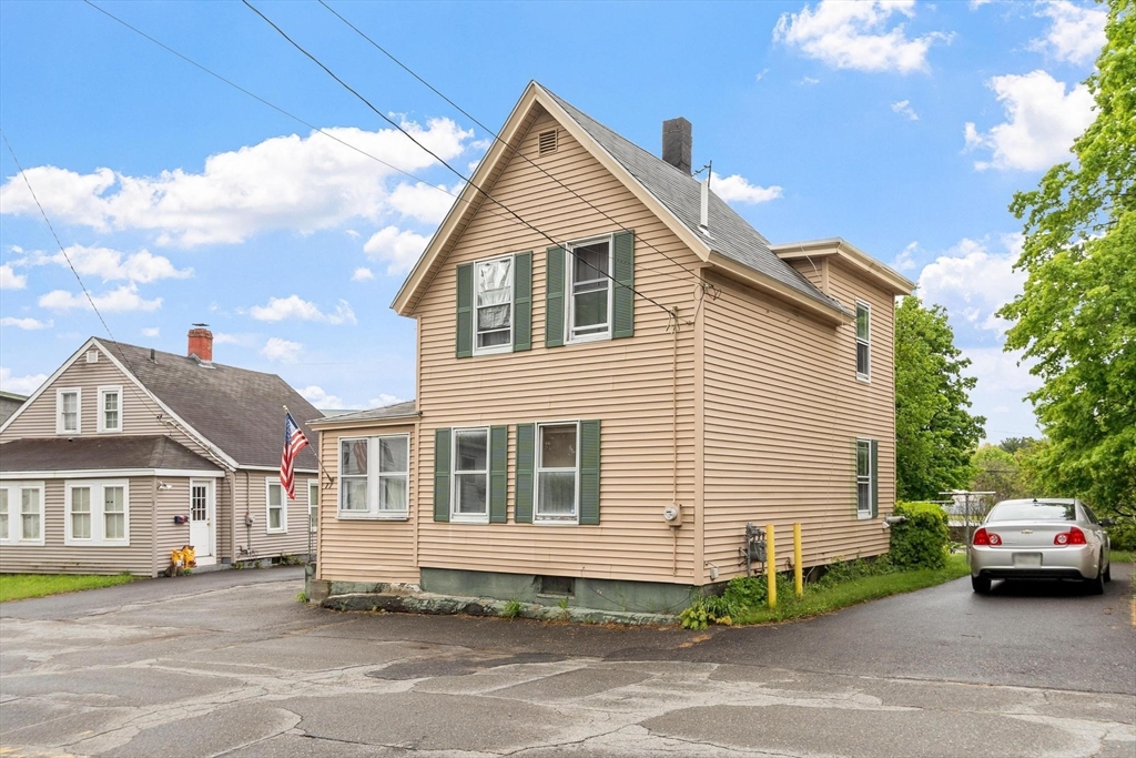 77 Mack Road Fitchburg, MA 01420 - Photo 2 of 34