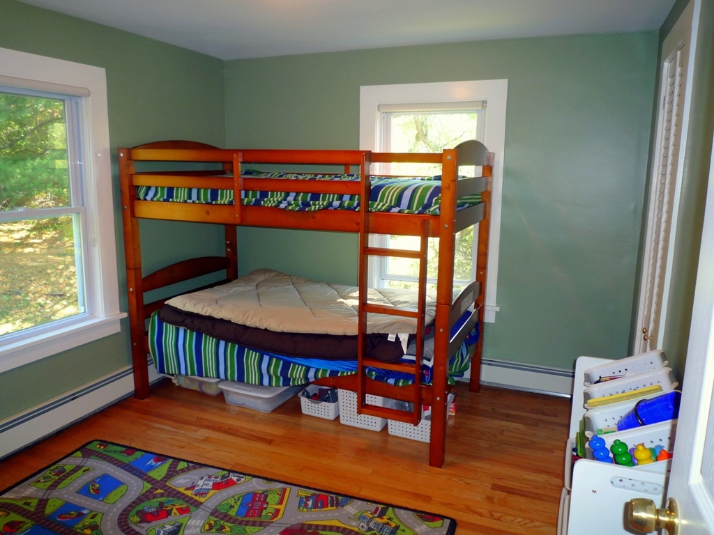 504 North Hoosac Road Williamstown, MA 01267 - Photo 23 of 27 Bedroom 2