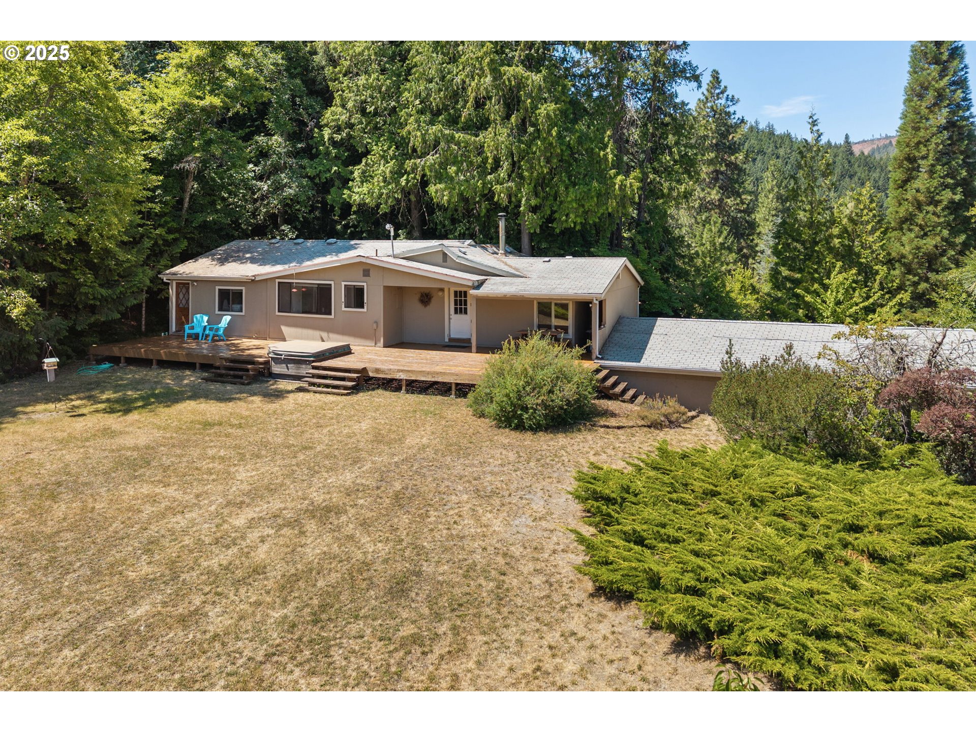 1910 Proctor Road Mosier, OR 97040 - Photo 2 of 43 Gallery Image 2