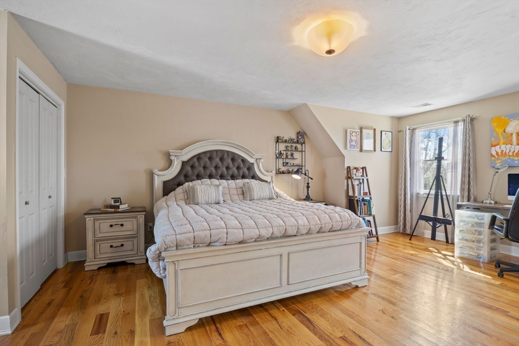 32 Everett Road Bourne, MA 02532 - Photo 19 of 33 Gallery Image 19