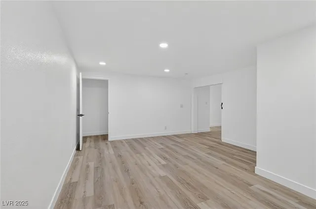 $625,000 | 405 Scenic Drive, Henderson, NV 89002