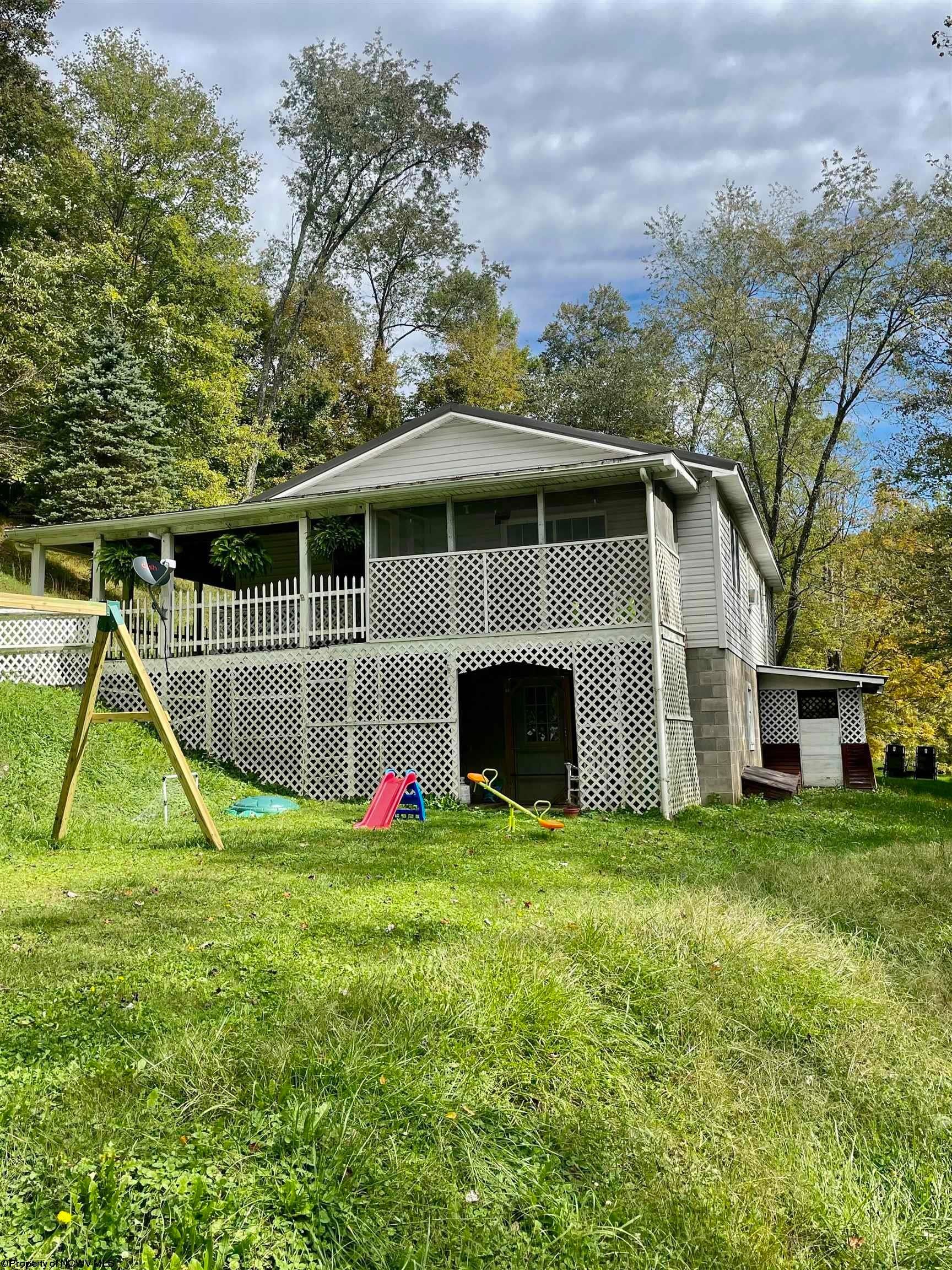 589 Mods Run Road Mannington, WV 26582 - Photo 1 of 15 Gallery Image 1