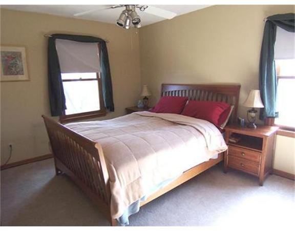 59 Edendale Street Springfield, MA 01104 - Photo 10 of 20