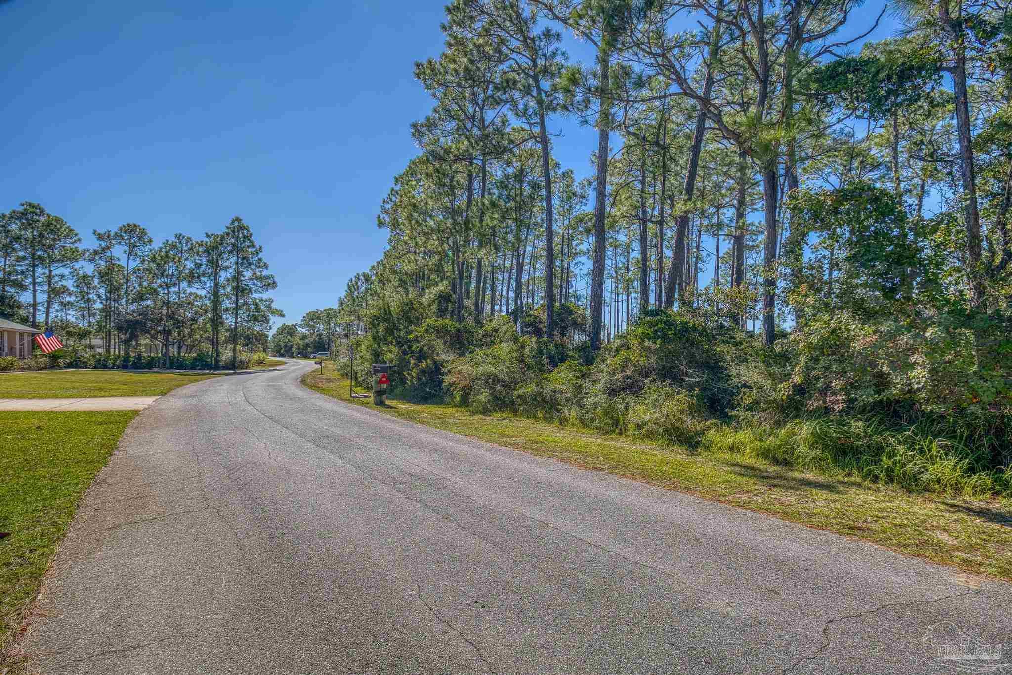 5426 North Shore Road Pensacola, FL 32507 - Photo 23 of 53 Gallery Image 23