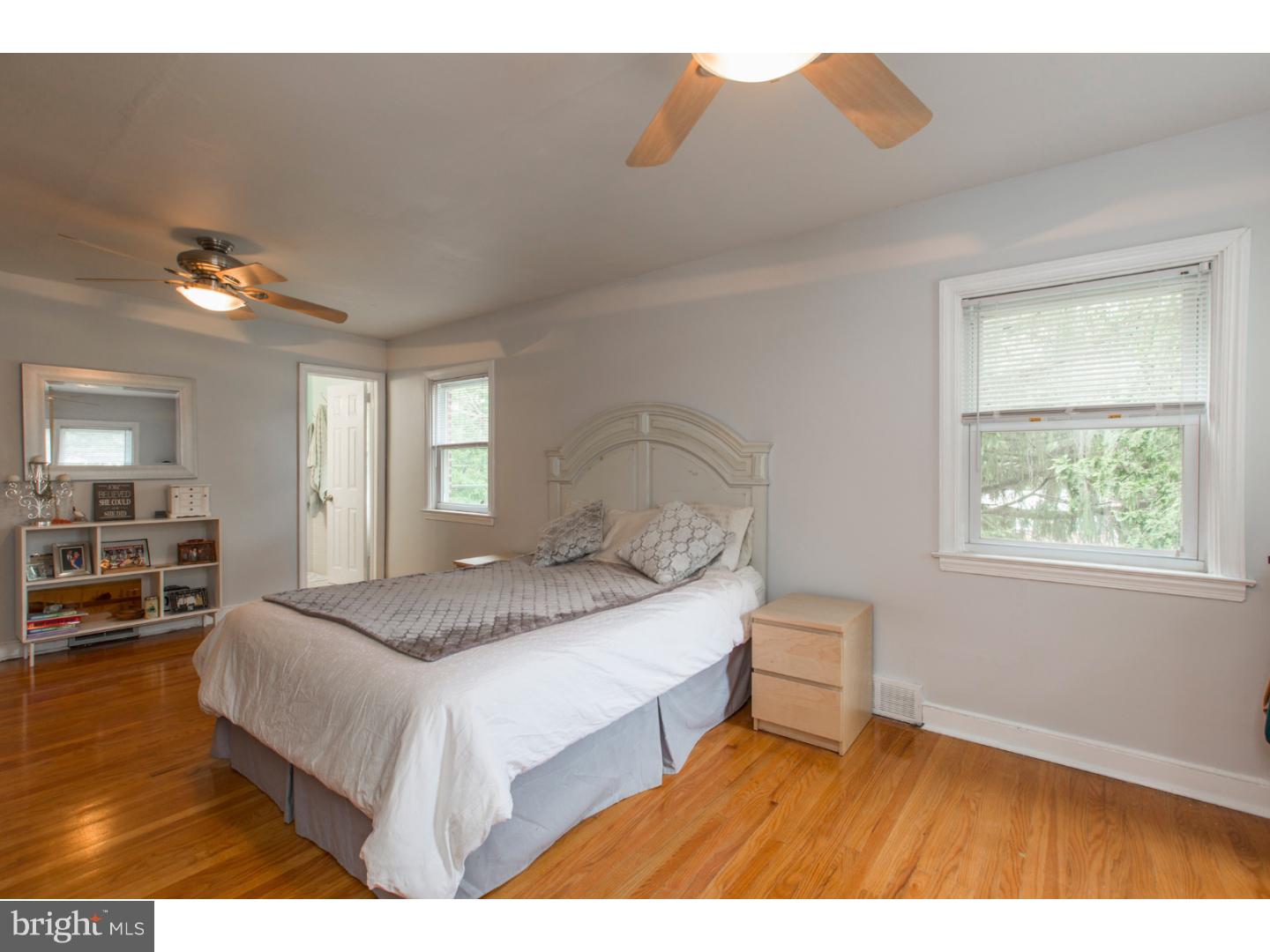 7629 Brookfield Road Cheltenham, PA 19012 - Photo 15 of 25 Master Bedroom