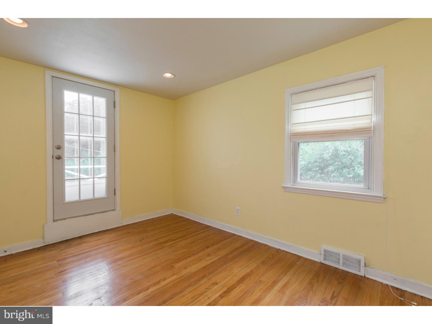 7629 Brookfield Road Cheltenham, PA 19012 - Photo 20 of 25 Bedroom 3