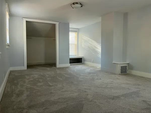 $249,000 | 460 East Chicago Street, Jonesville, MI 49250