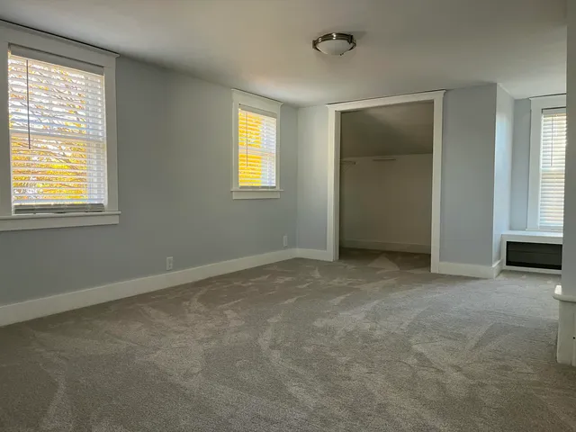 $249,000 | 460 East Chicago Street, Jonesville, MI 49250