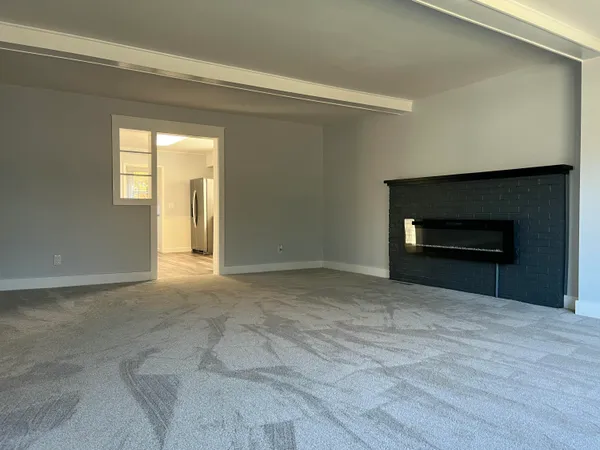 $249,000 | 460 East Chicago Street, Jonesville, MI 49250