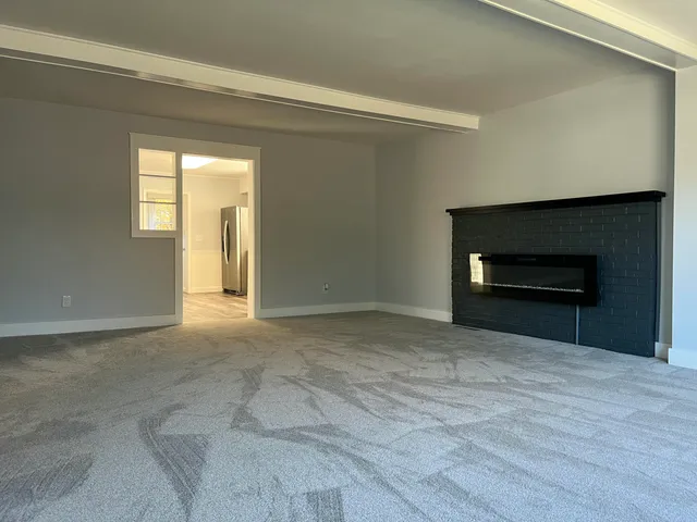 $249,000 | 460 East Chicago Street, Jonesville, MI 49250