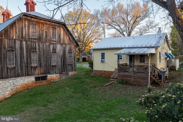 $324,900 | 311 Grand Avenue, Front Royal, VA 22630