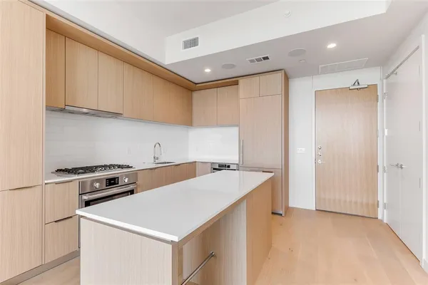 $3,600 | 44 East Avenue, Unit 3109, Austin, TX 78701