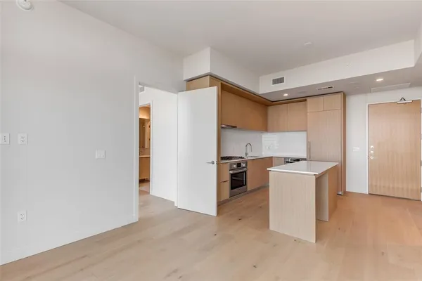 $3,600 | 44 East Avenue, Unit 3109, Austin, TX 78701