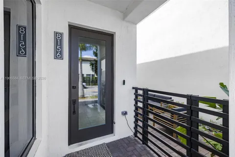 $1,050,000 | 8156 Northwest 43rd Street, Doral, FL 33166