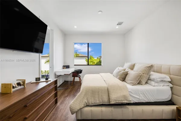 a view of a bench in a patio