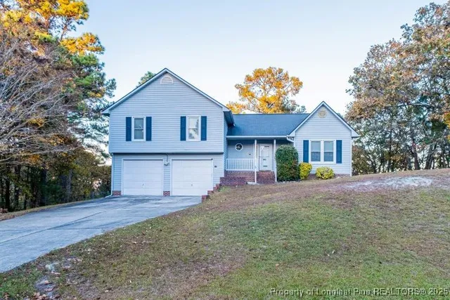 $245,000 | 648 Lakeridge Drive, Cameron, NC 28326