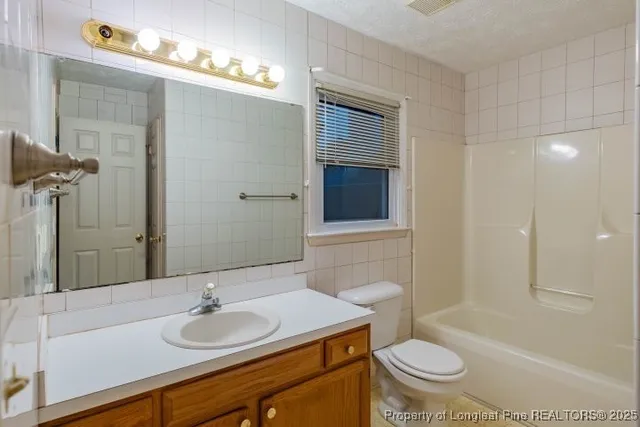 $245,000 | 648 Lakeridge Drive, Cameron, NC 28326