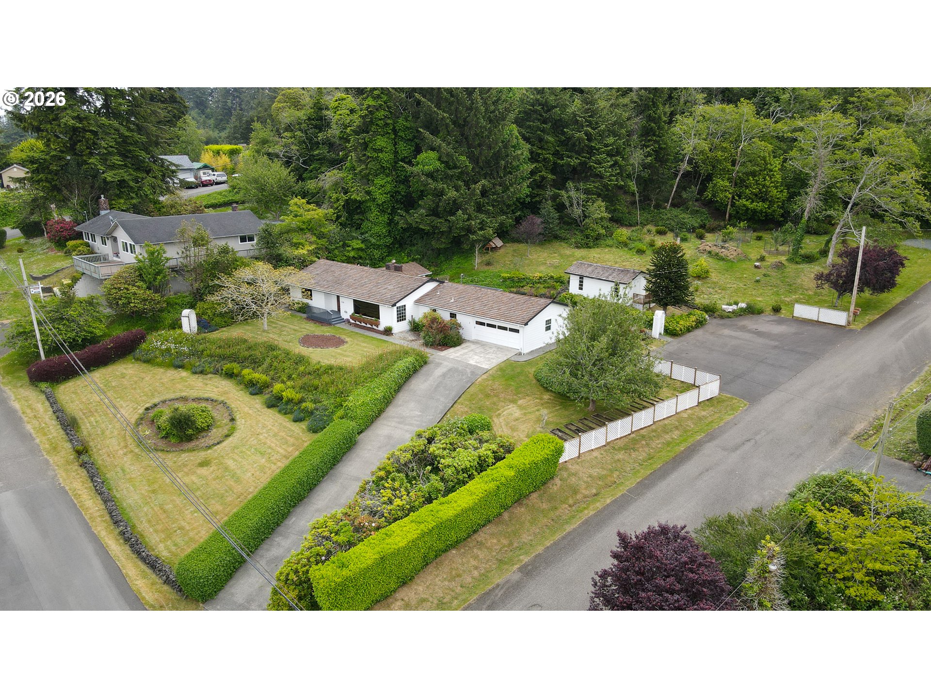 1338 D Street Coos Bay, OR 97420 - Photo 1 of 48