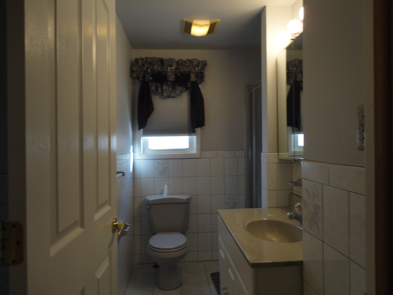 111 Shaw Street, Unit 2 Garfield, NJ 07026 - Photo 8 of 9