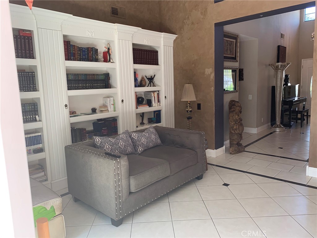 21942 Midcrest Drive Lake Forest, CA 92630 - Photo 11 of 42