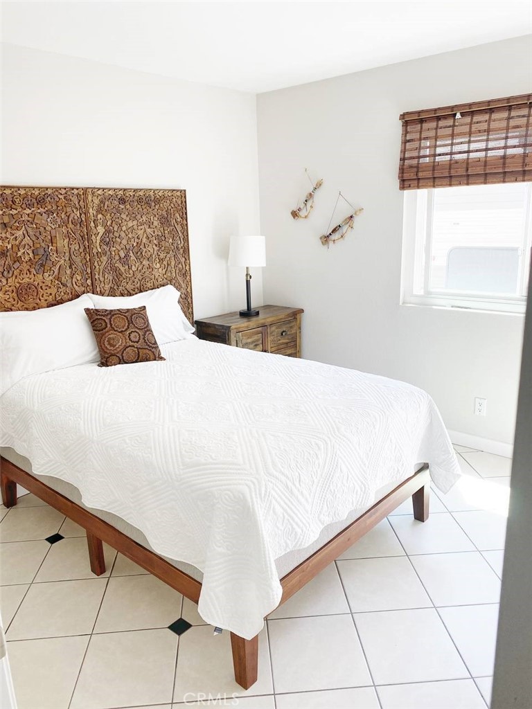 21942 Midcrest Drive Lake Forest, CA 92630 - Photo 20 of 42