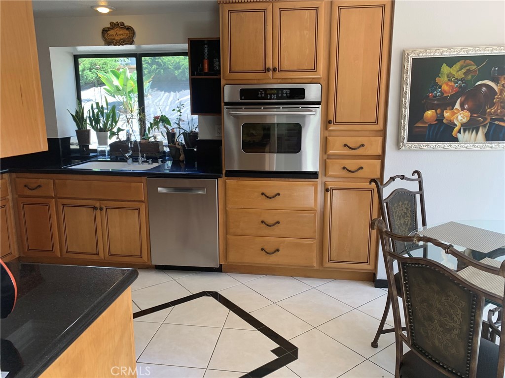 21942 Midcrest Drive Lake Forest, CA 92630 - Photo 10 of 42