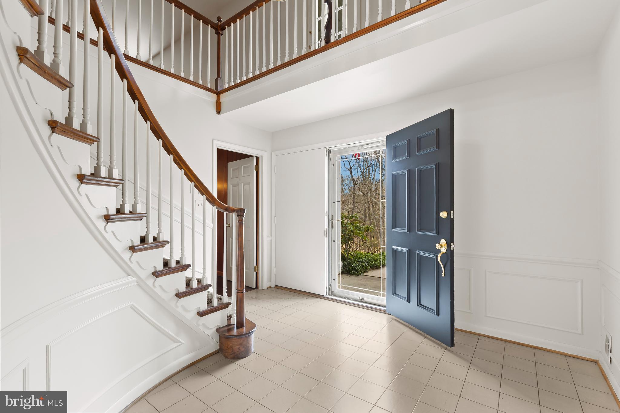 2312 Merrymans Mill Road Phoenix, MD 21131 - Photo 3 of 55 Foyer