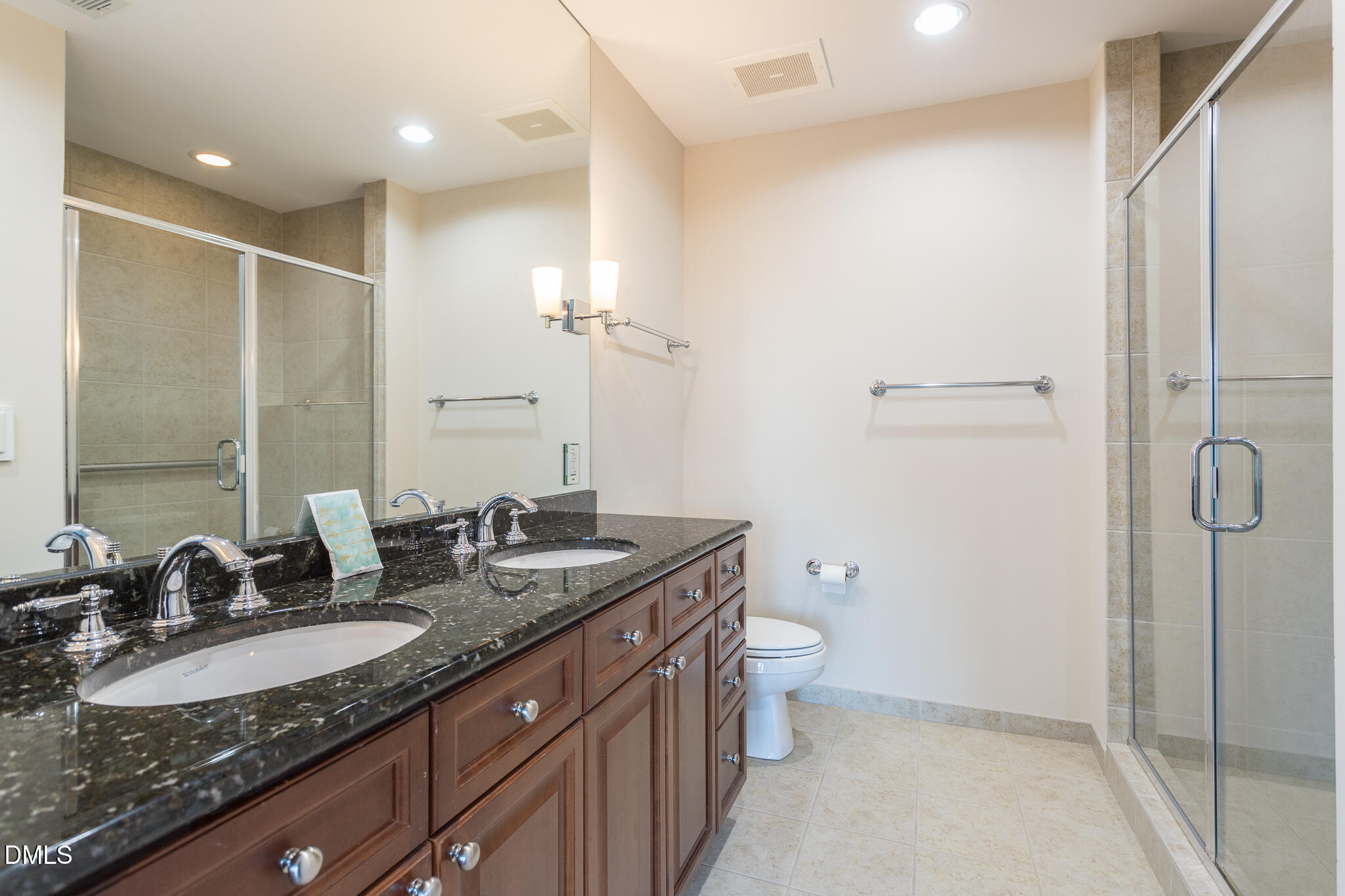 618 North Boylan Avenue, Unit 528 Raleigh, NC 27603 - Photo 17 of 21 17 618 N Boylan Ave Int Unit 528 mls