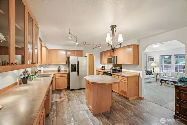 $535,000 | 1546 North R Street, Washougal, WA 98671