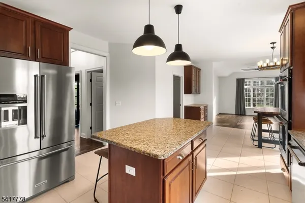 $770,000 | 9 Partridge Lane, Milford, NJ 08848