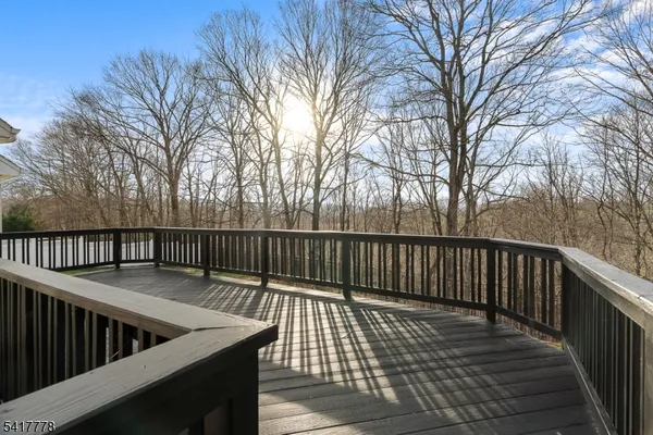 $770,000 | 9 Partridge Lane, Milford, NJ 08848