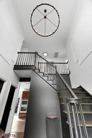 $770,000 | 9 Partridge Lane, Milford, NJ 08848